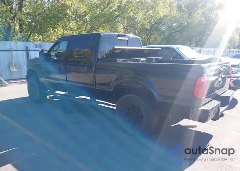 2008 Ford F-250 Fx4/Harley-Davidson/King Ranch/Lariat/Xl/Xlt z USA, uszkodzony, nr VIN 1FTSW21R98EC45801